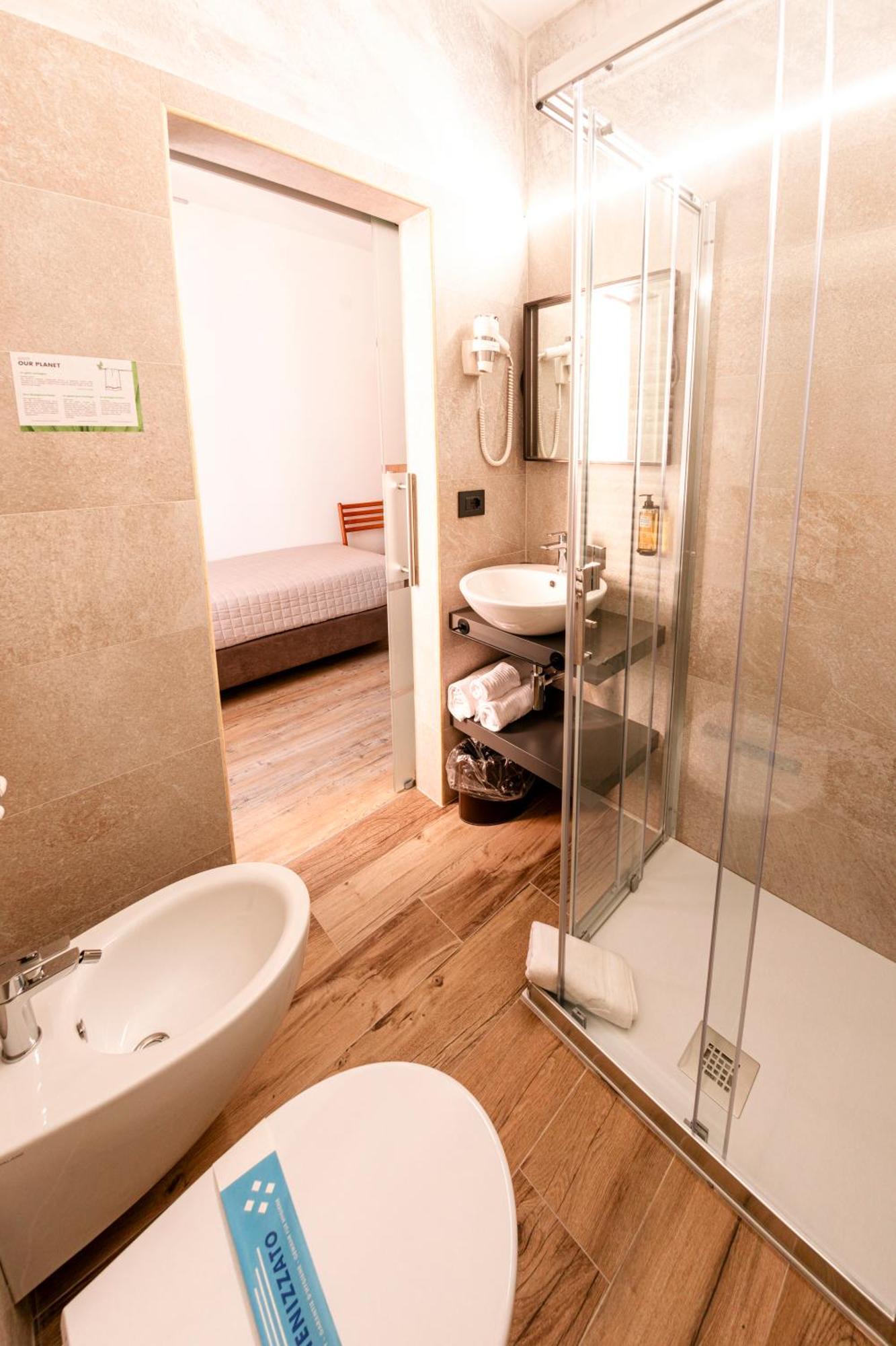 Hotel Vittoria Roncegno Esterno foto