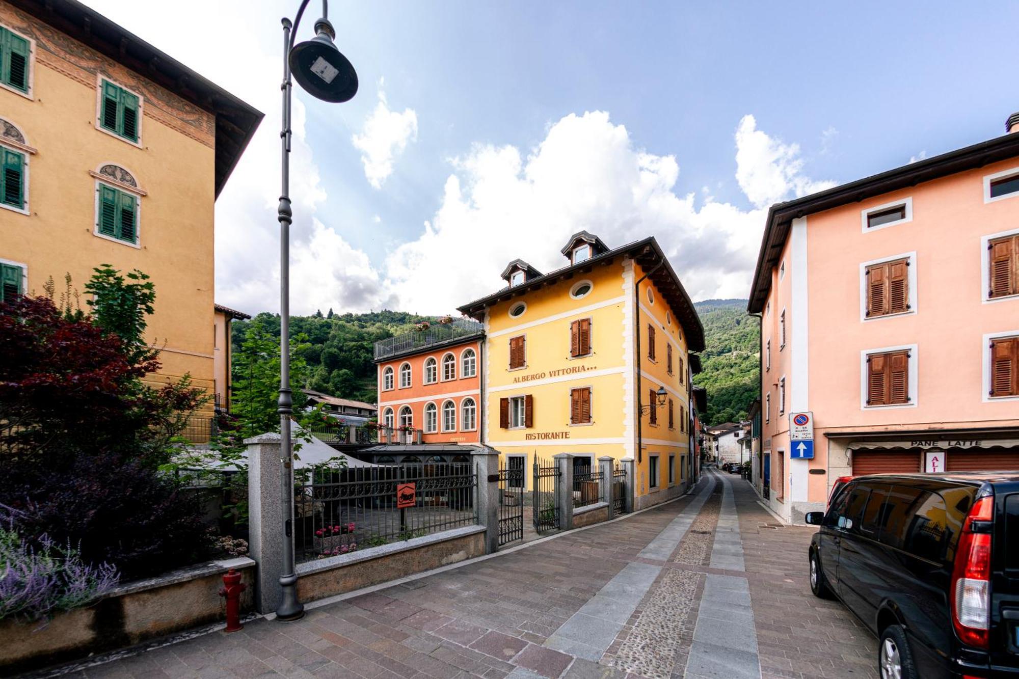 Hotel Vittoria Roncegno Esterno foto