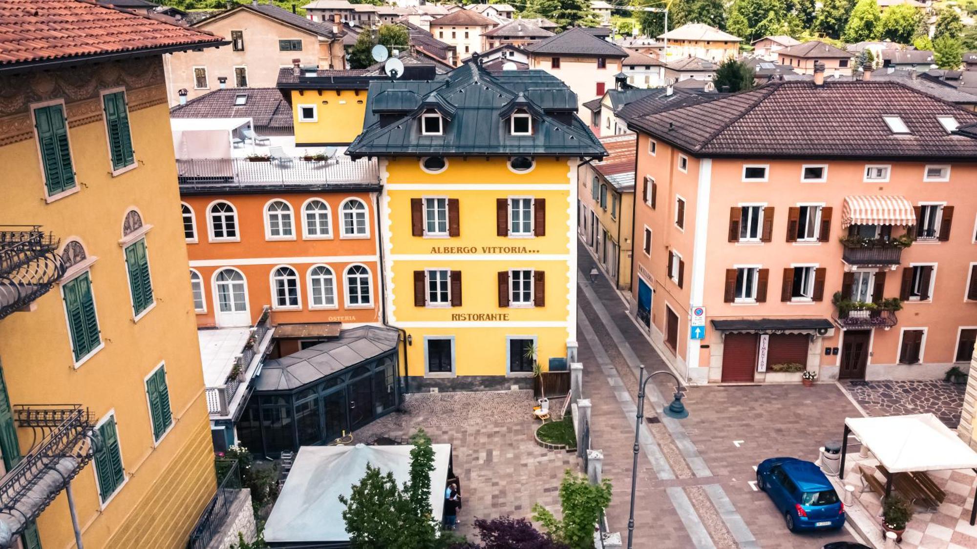 Hotel Vittoria Roncegno Esterno foto