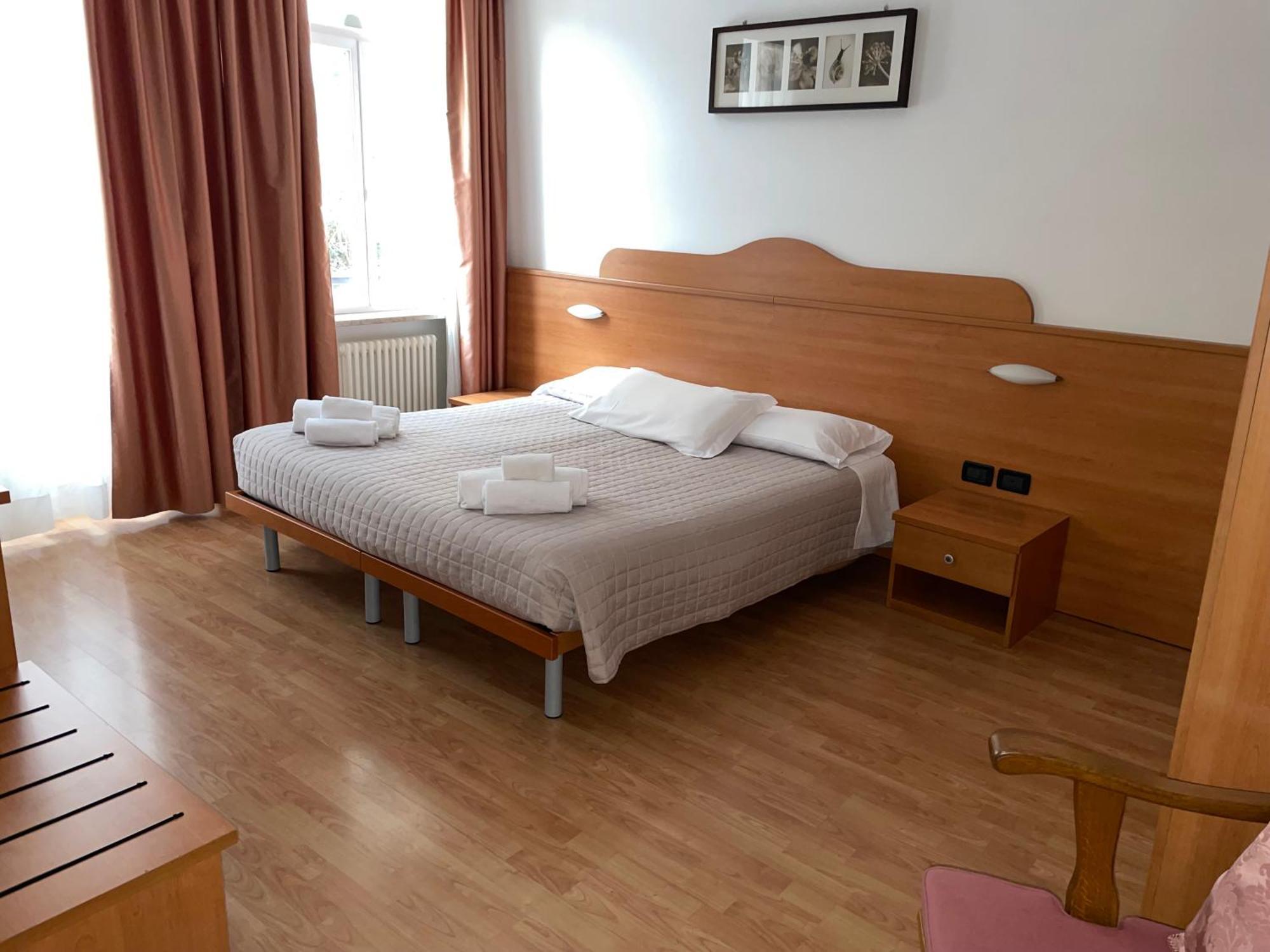 Hotel Vittoria Roncegno Esterno foto